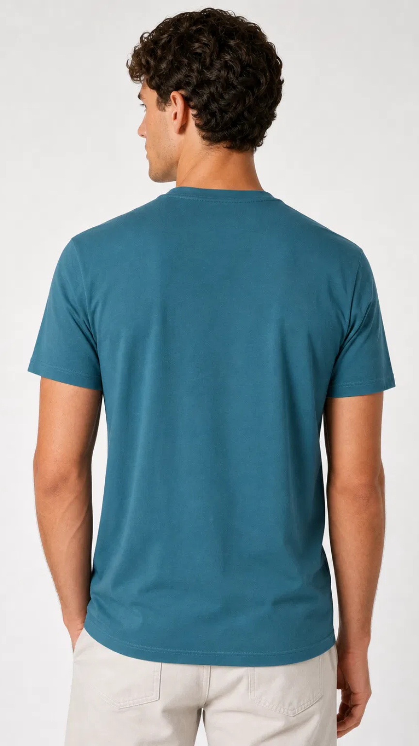 Kareno minimalist oversized tee casual streetwear outfit