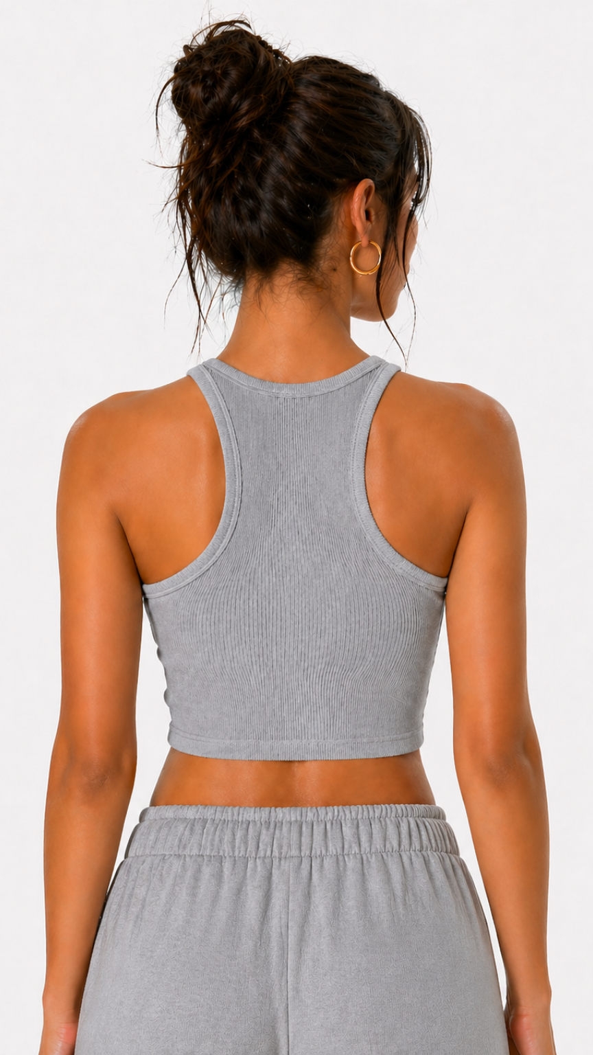 Kareno women modern sporty crop top front angle