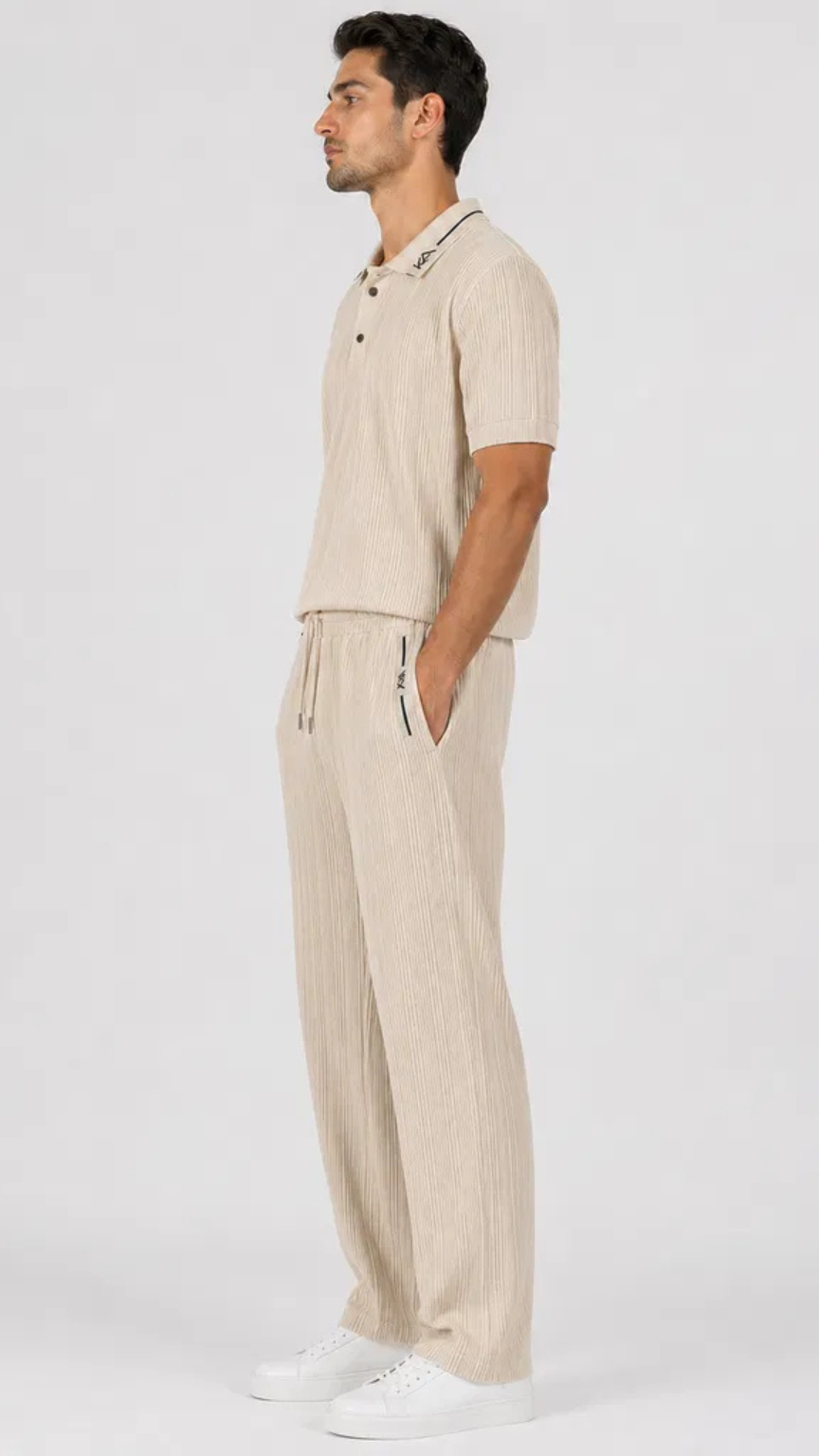 Kareno men textured waffle tracksuit front pose