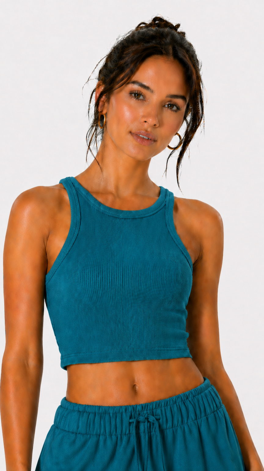 Kareno women activewear crop top stylish fitted silhouette