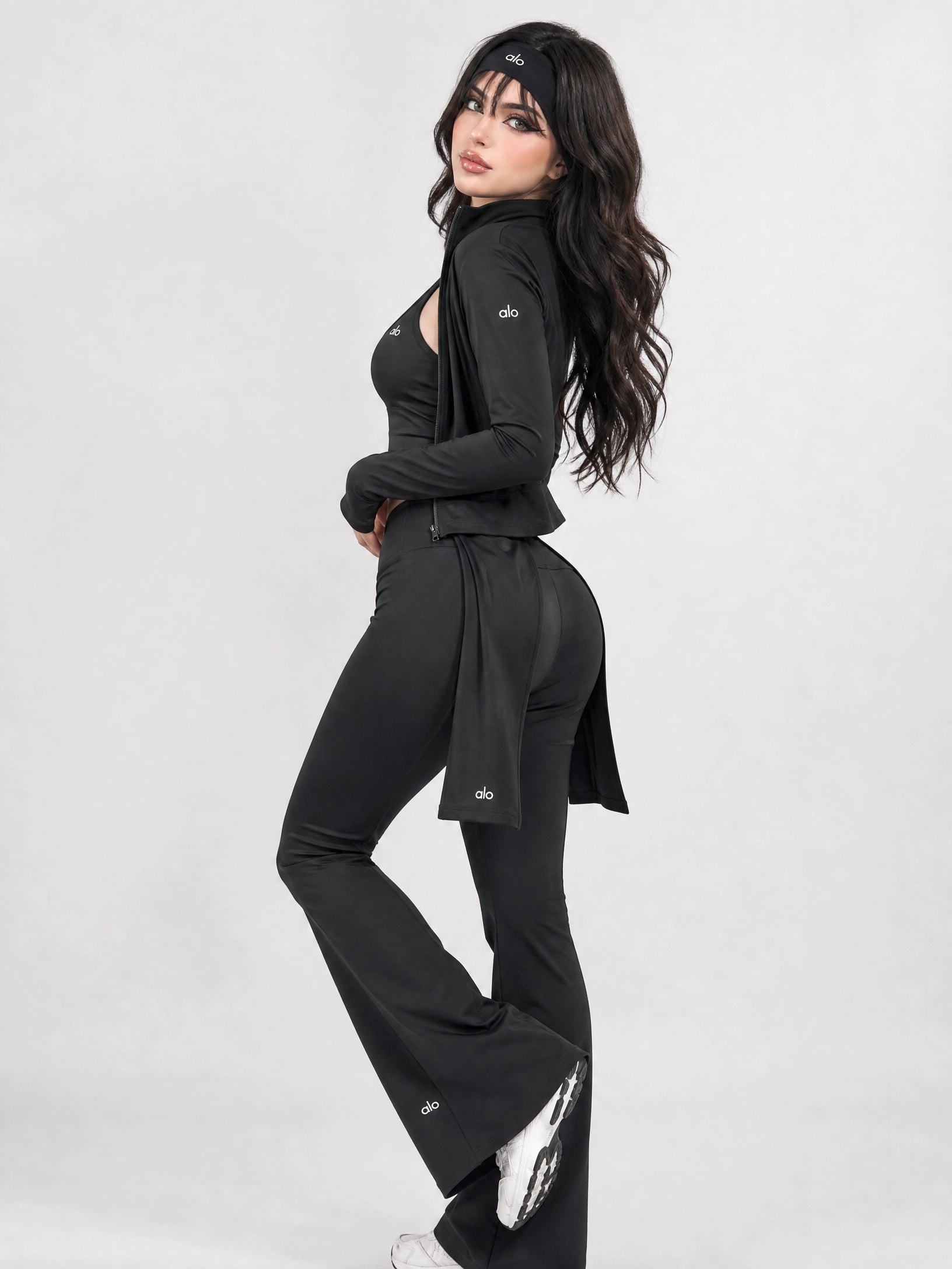 Aura Motion 5-Piece Activewear Set